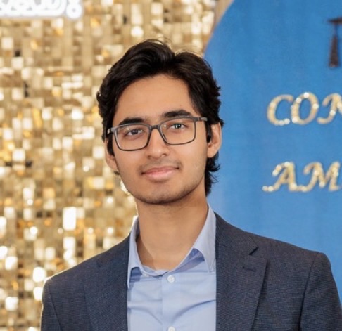 Portrait of Pranay Karakoti